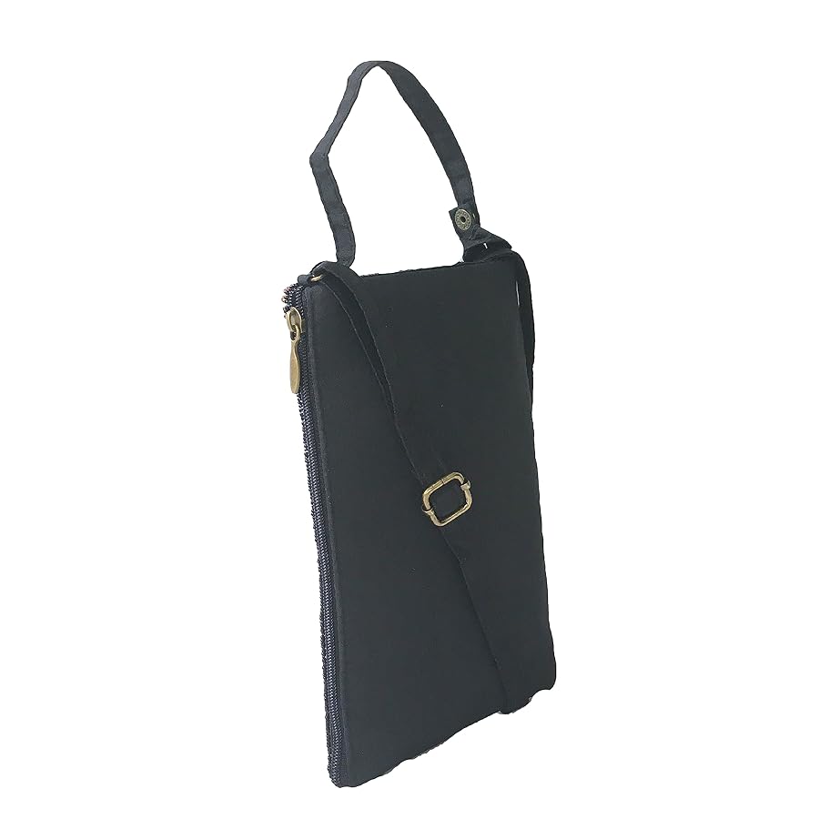 Amazon.com: Bamboo Trading Company, Club Bag : Clothing